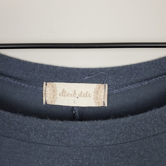 Altar’d State made in Indiana top large - Picture 3 of 5